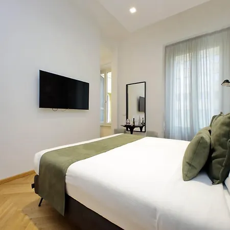 Youroom Abruzzi 4* Rom
