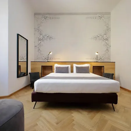 Youroom Abruzzi 4* רומא