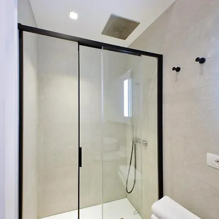 בית הארחה Youroom Abruzzi רומא