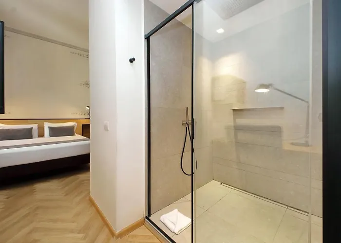 בית הארחה Youroom Abruzzi 4*