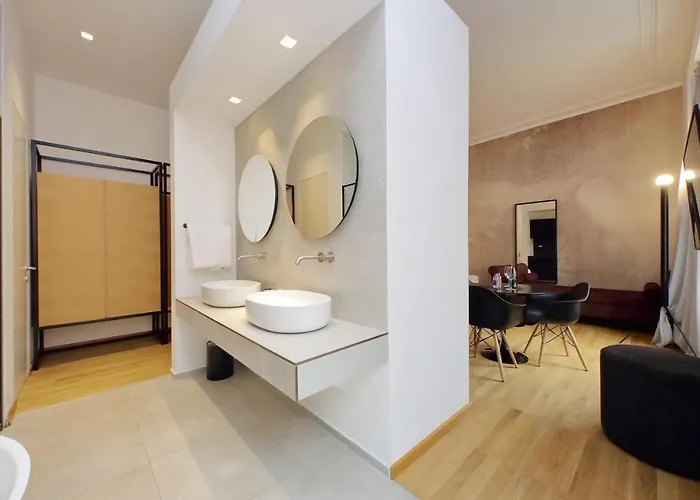 Youroom Abruzzi 4* רומא