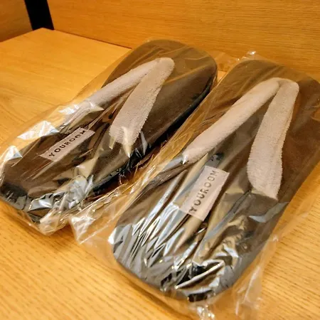 ゲストハウス Youroom Abruzzi 4*