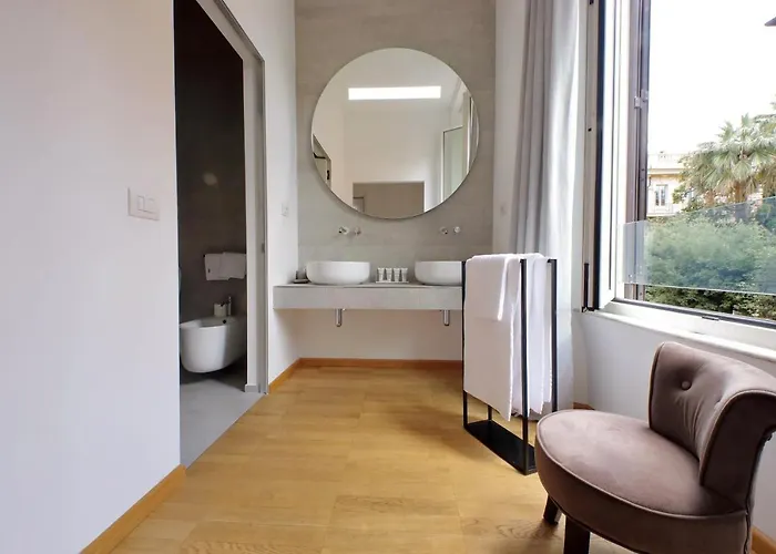 Πανσιόν Youroom Abruzzi 4*