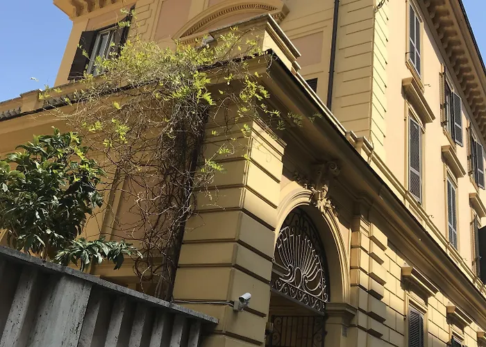 Πανσιόν Youroom Abruzzi 4*