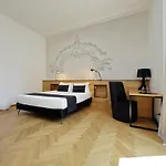 بيت ضيافة Youroom Abruzzi 4*
