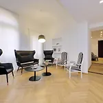 Youroom Abruzzi 4*